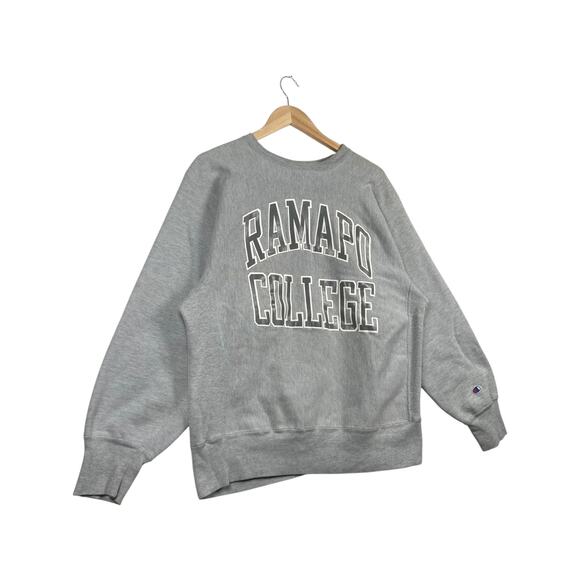 Vintage Champion Ramapo College Crewneck XL - Picture 4 of 7
